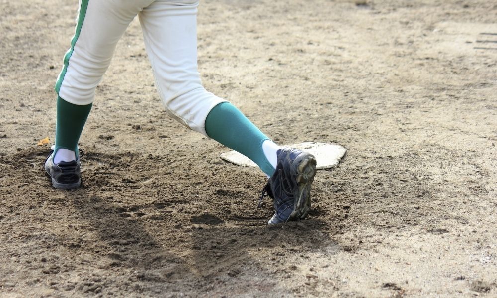 What Are the Benefits of Wearing Baseball Stirrup Socks?